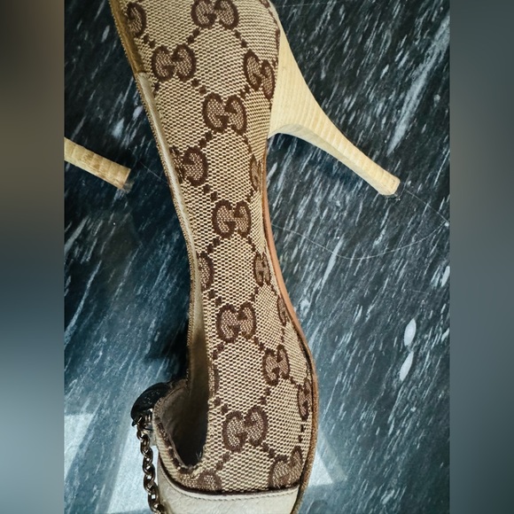 Authentic pre loved Gucci brown color no box or dust bag. - Picture 10 of 15